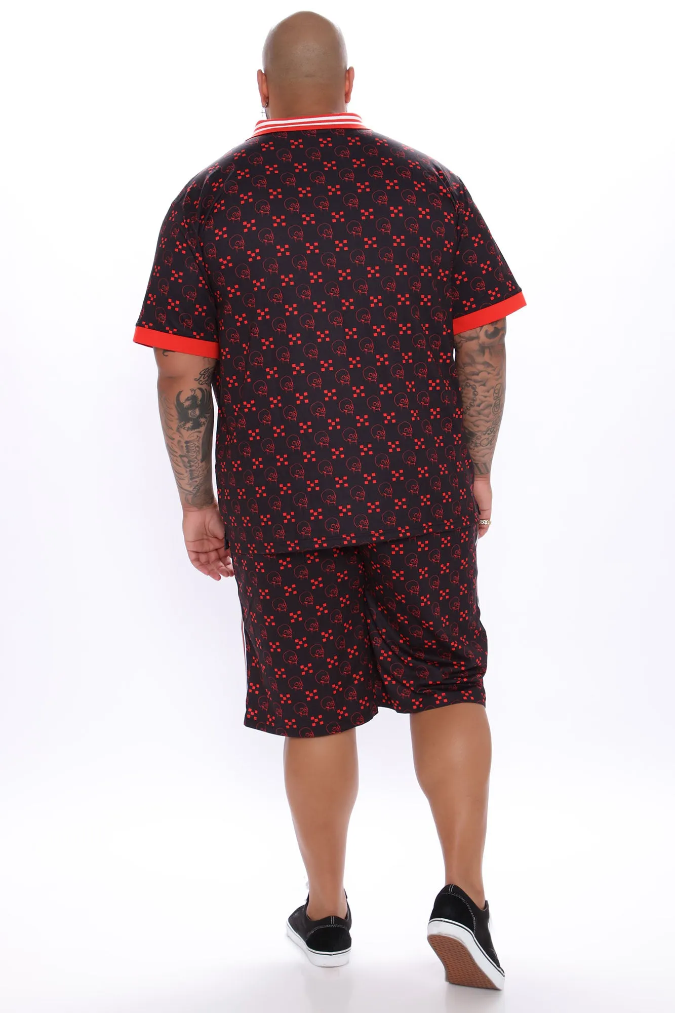All Over Skulls Short - Black/Red