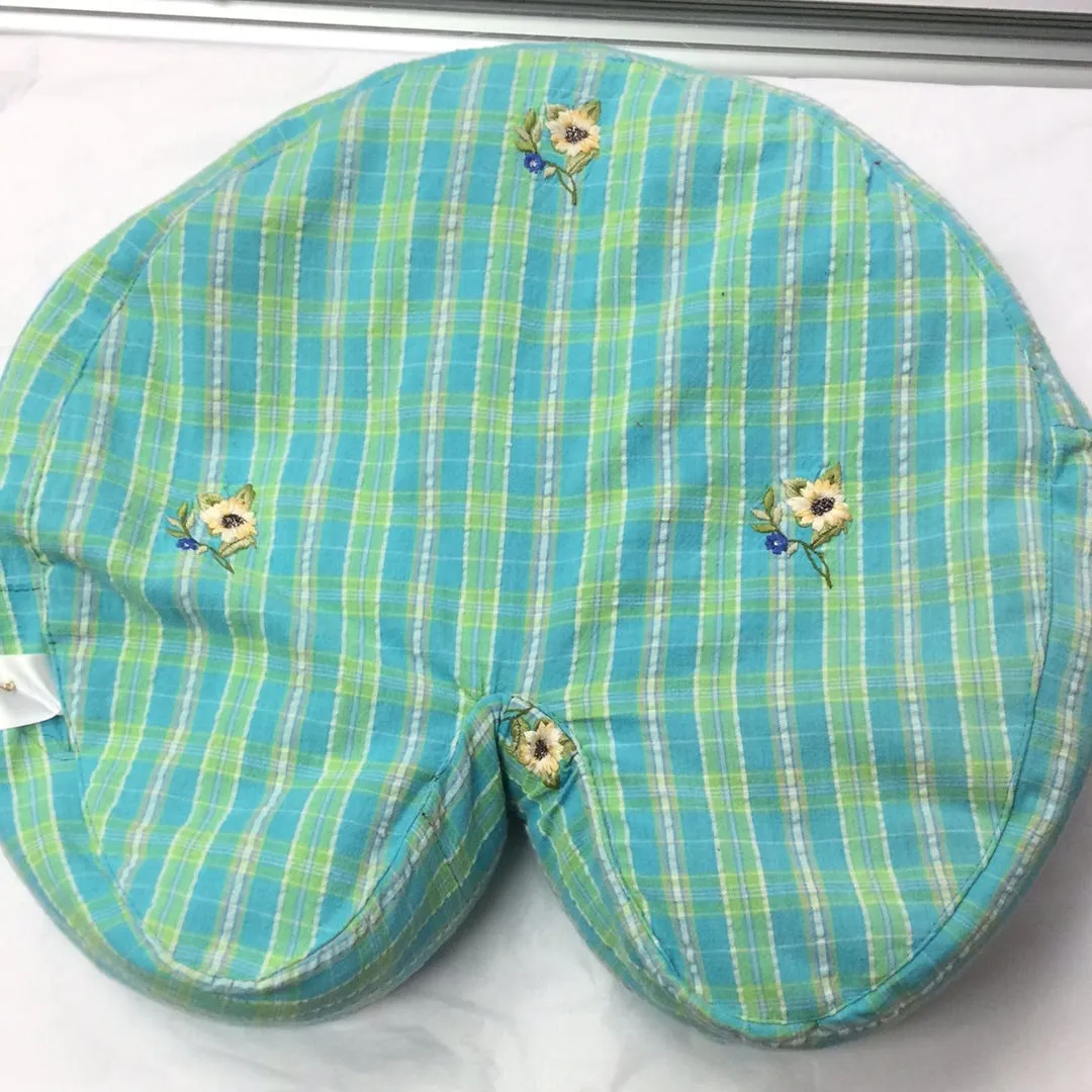 CE Love Cushion