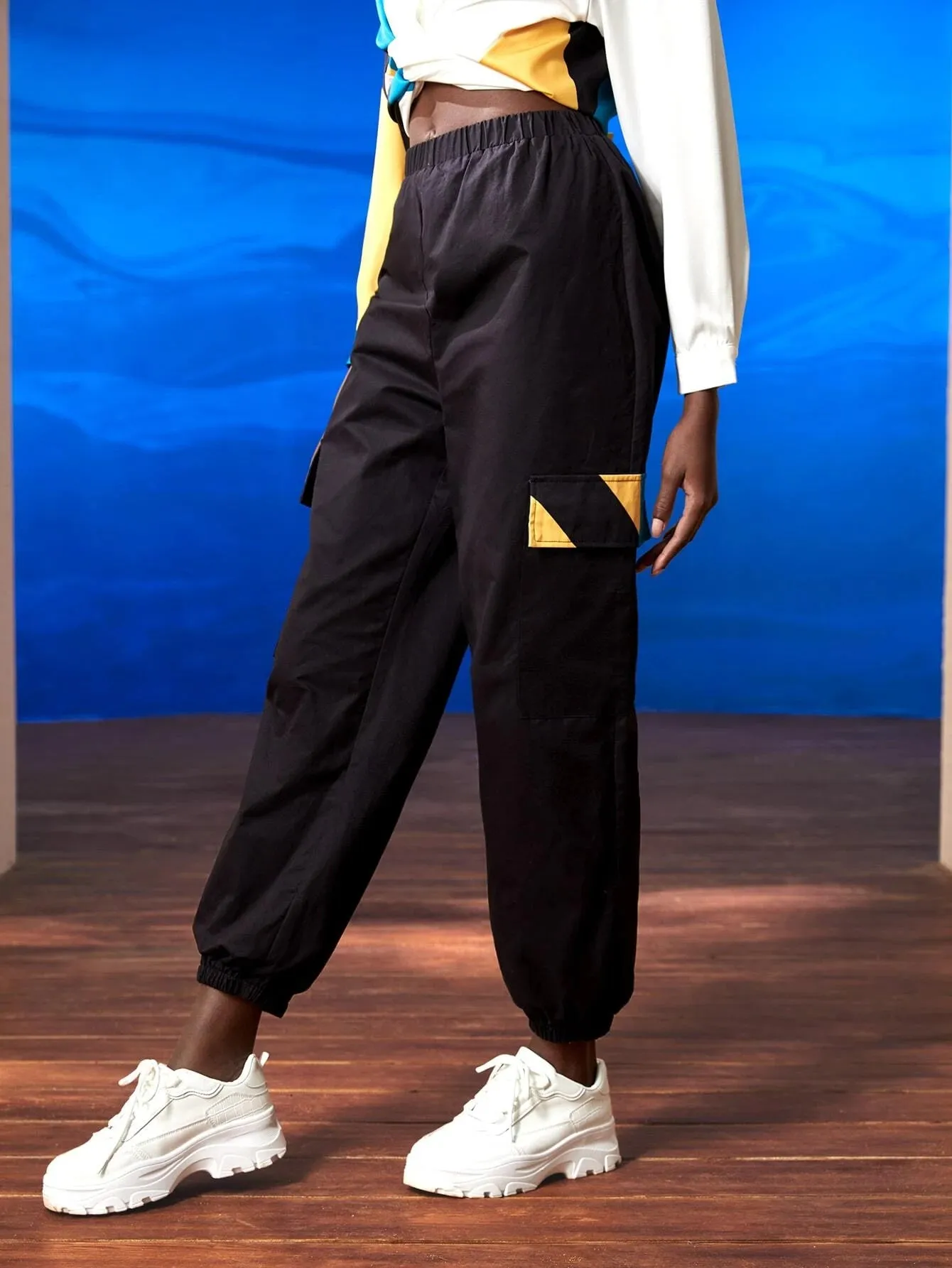 Elastic Waist Cargo Pants
