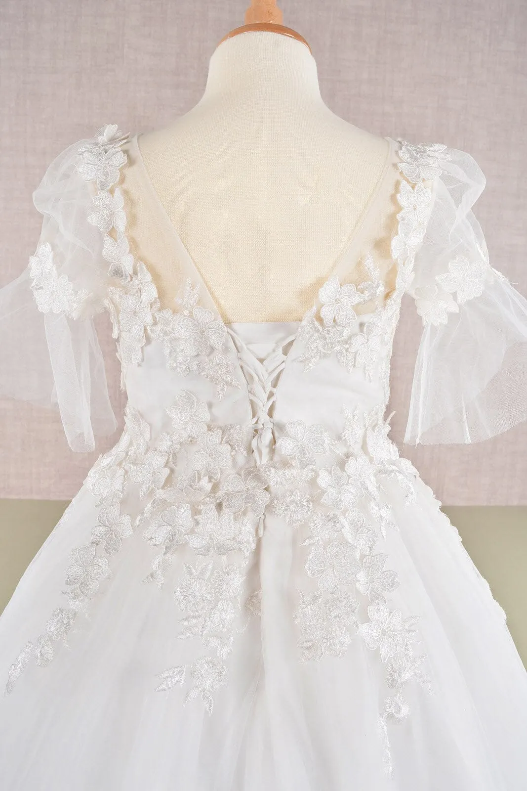 Girls Embroidered Short Sleeve Gown by Elizabeth K GK107