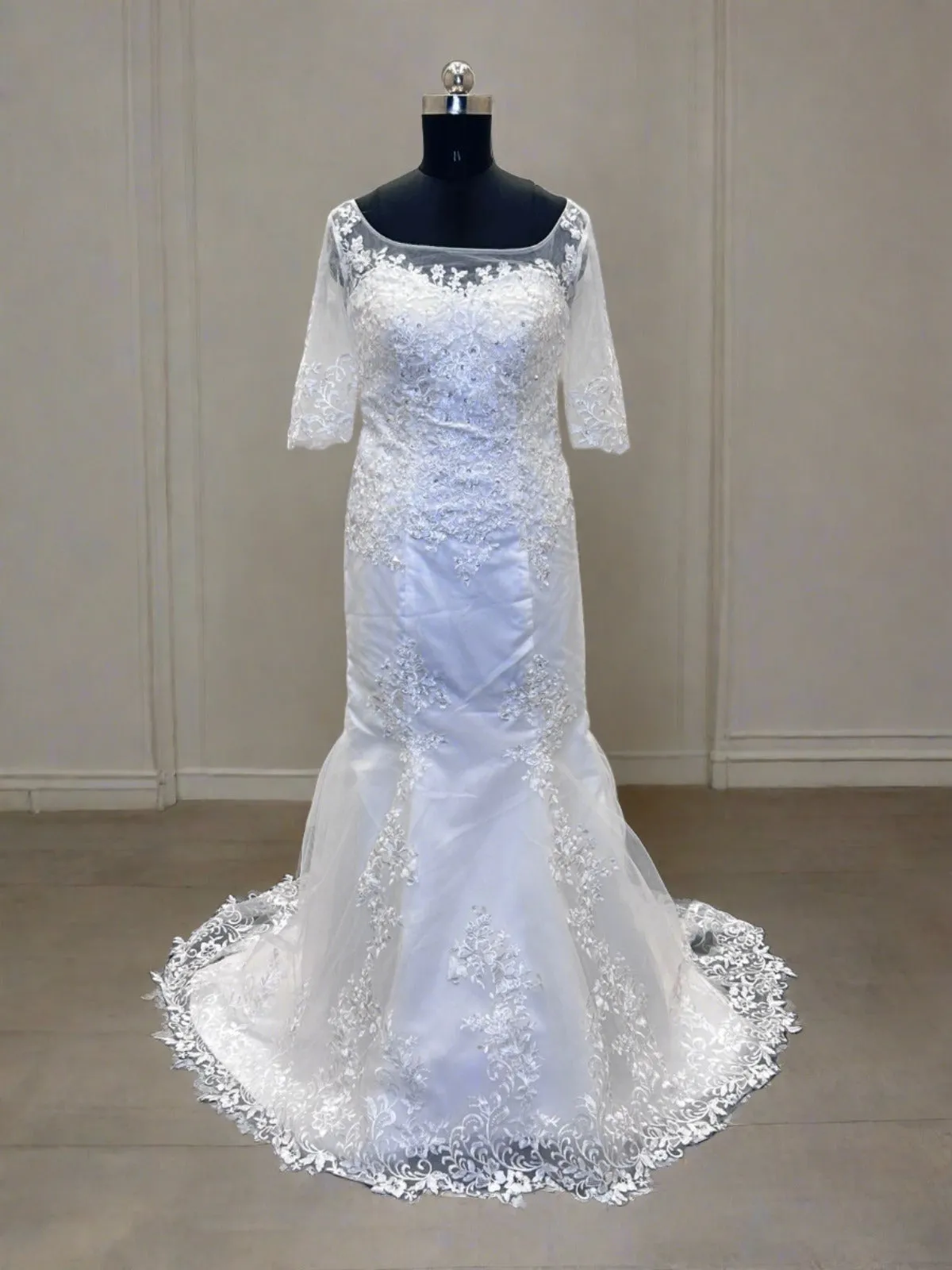 GownLink Bridal Mermaid Gown White Color 330XFM With Sleeves