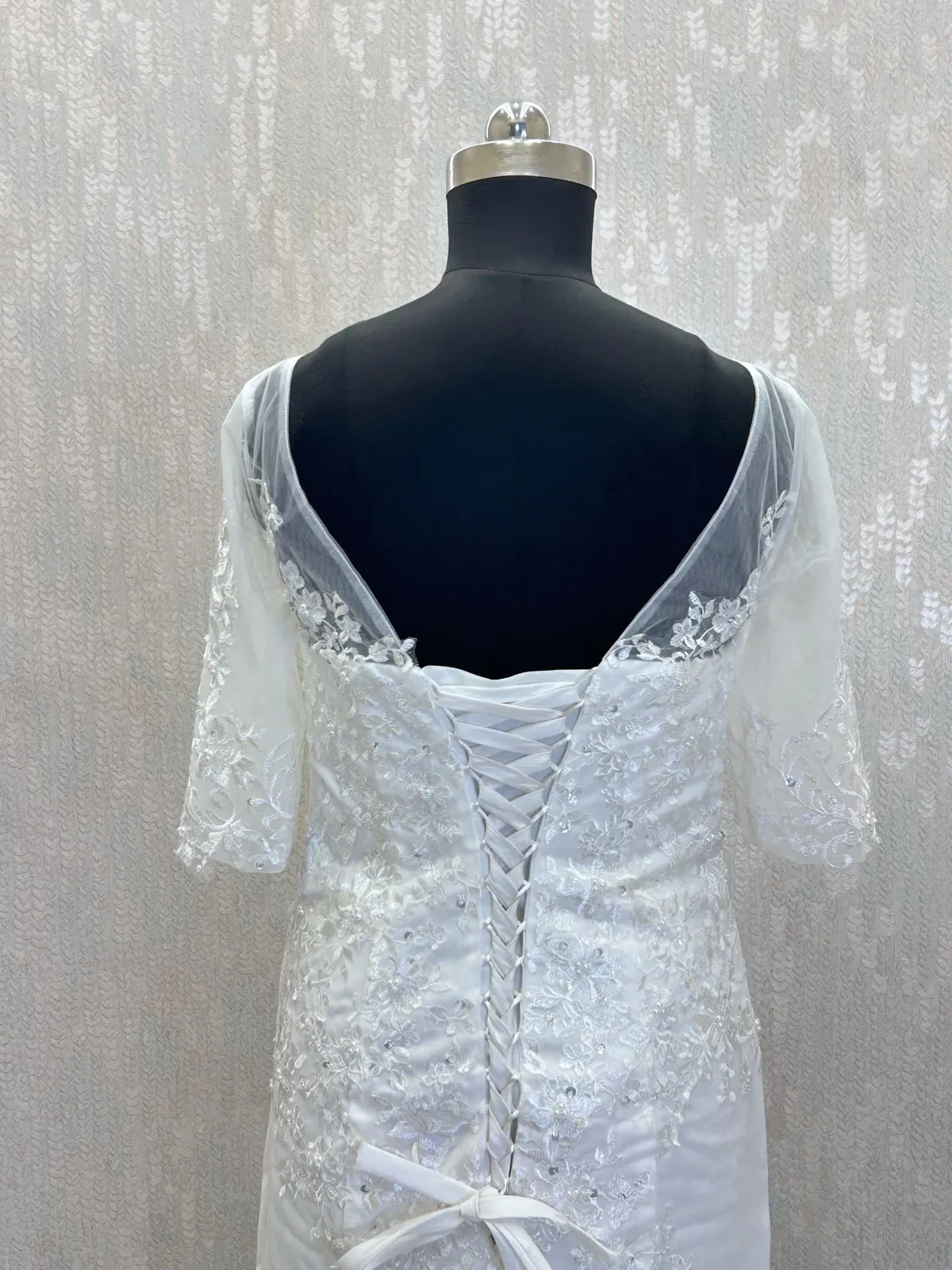 GownLink Bridal Mermaid Gown White Color 330XFM With Sleeves