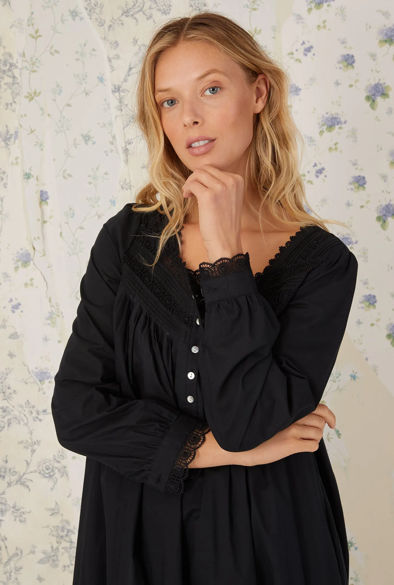 Heirloom Dream Ballet Robe