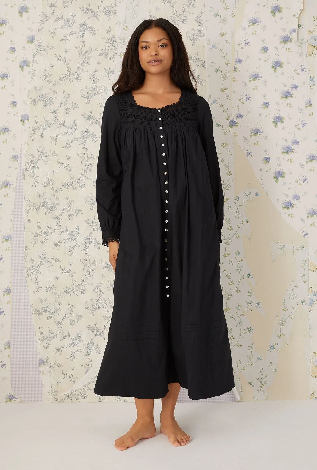 Heirloom Dream Ballet Robe