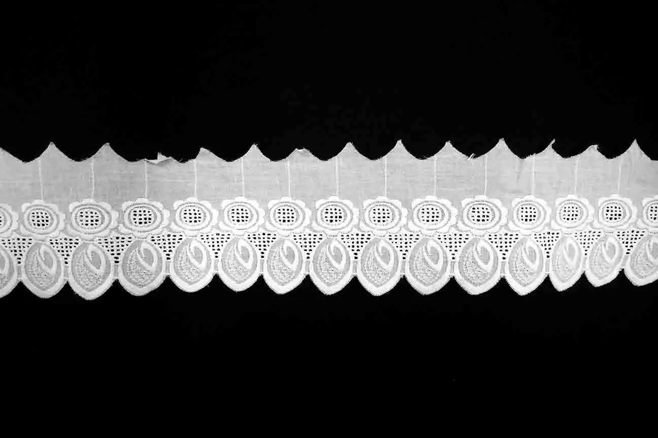 LT: Sunflowers Lace Trim