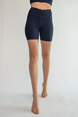 Ribbed V-Waist Biker Shorts