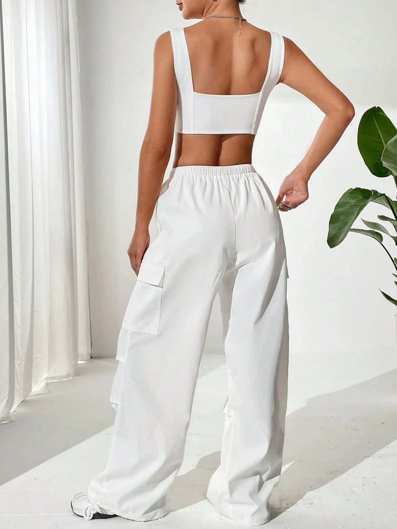 Tank Top With Waist Cargo Pants
